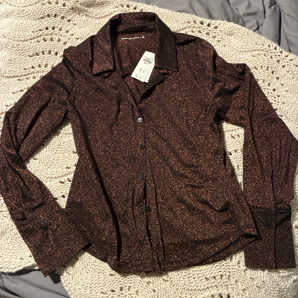 Abercrombie & Fitch Sparkling Dark Shirt